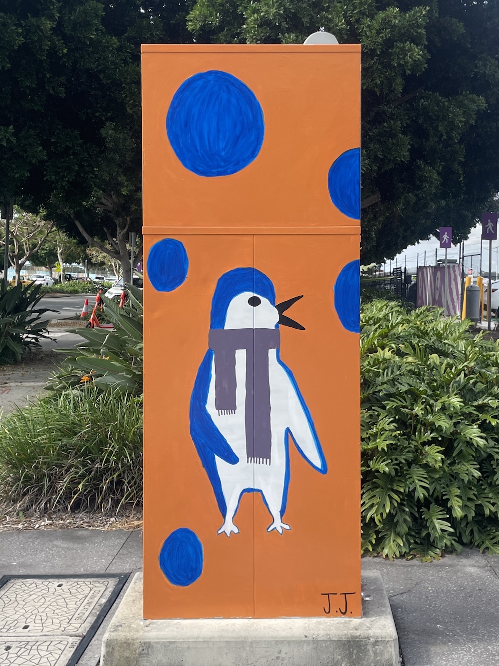 AB-B8100-Joelle_Jesudason-Little_(Blue)_Penguins-02-AB