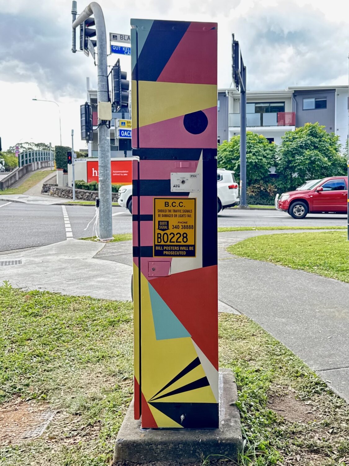 AB-B0228-Steve_Beagley-Village_Vibes-04