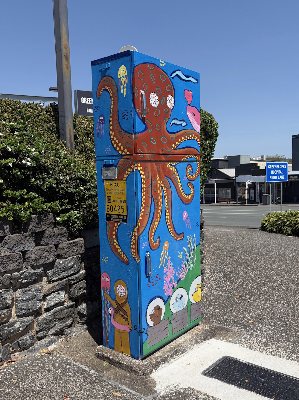 AB-B0425-Gabrielle_Davis_&_friends-Aquatic_Slopes-AB05