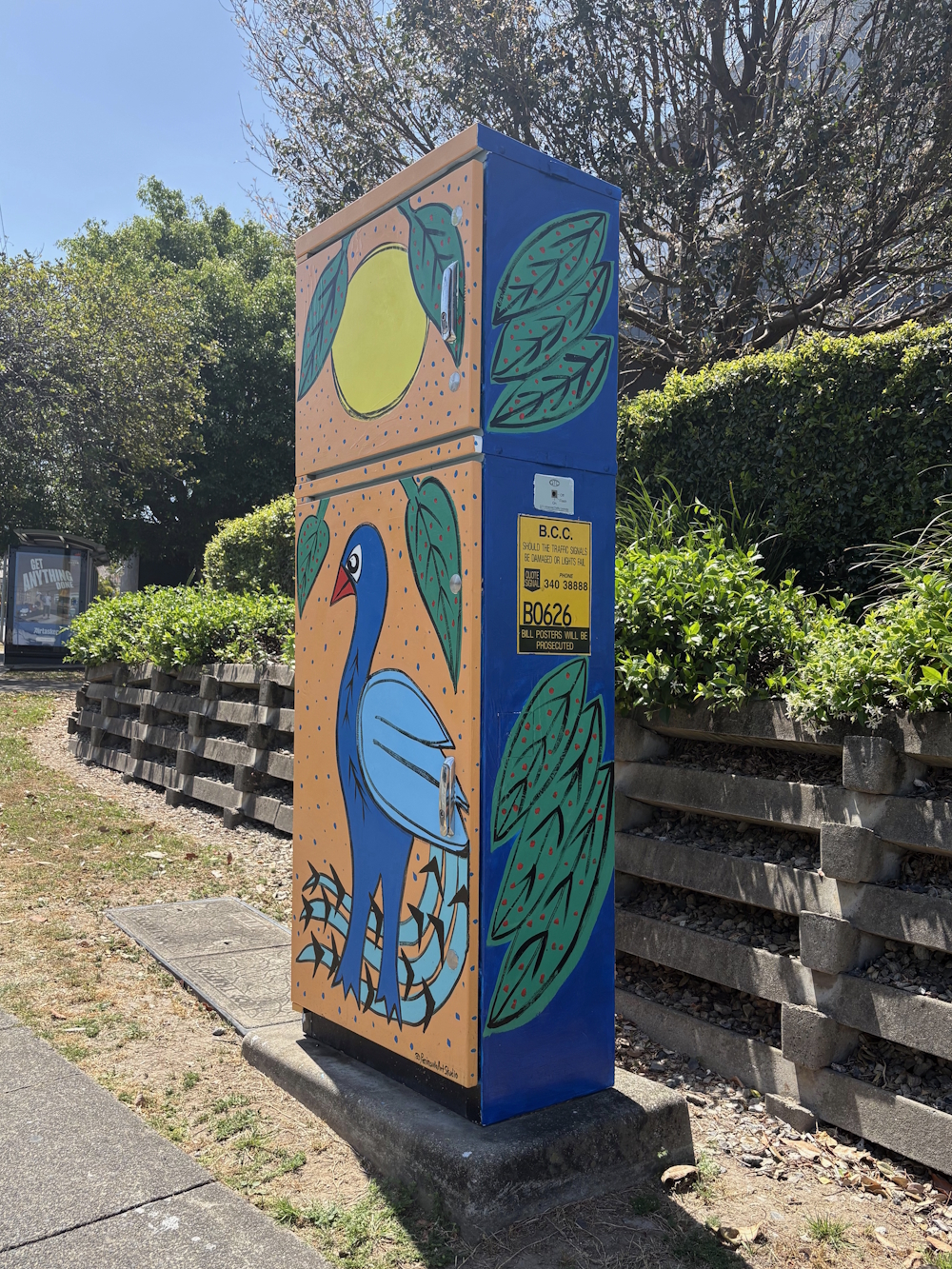 AB-B0626-Keryn_Hyslop-Bird_&_Sun_with_Leaves-AB06