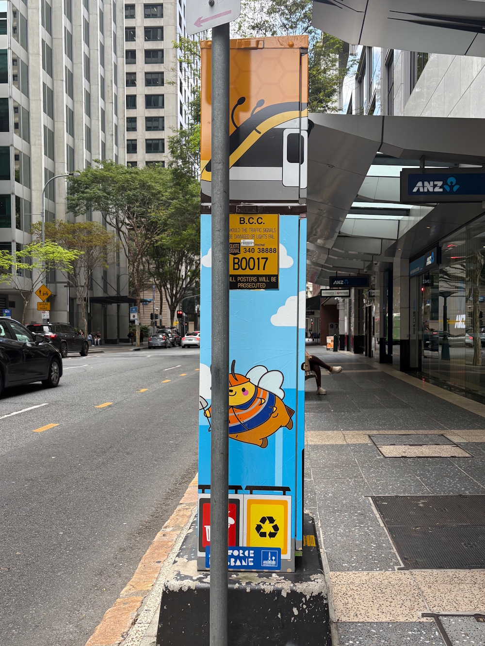 AB-B0017-Angel_Bao- Central_Hive-AB-04A