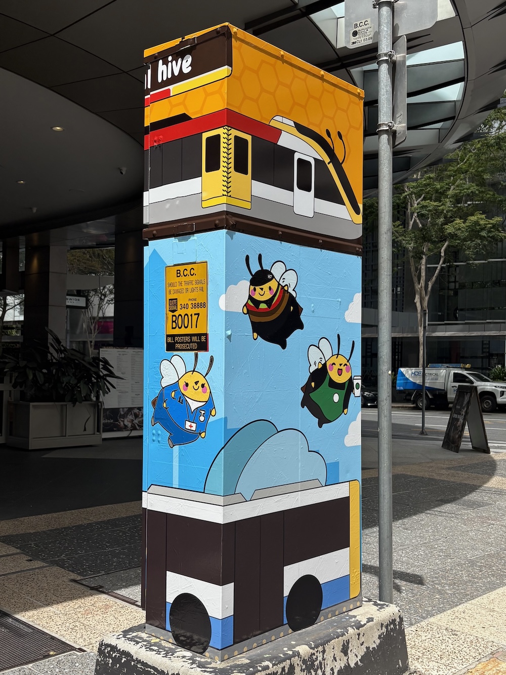 AB-B0017-Angel_Bao- Central_Hive-AB-06