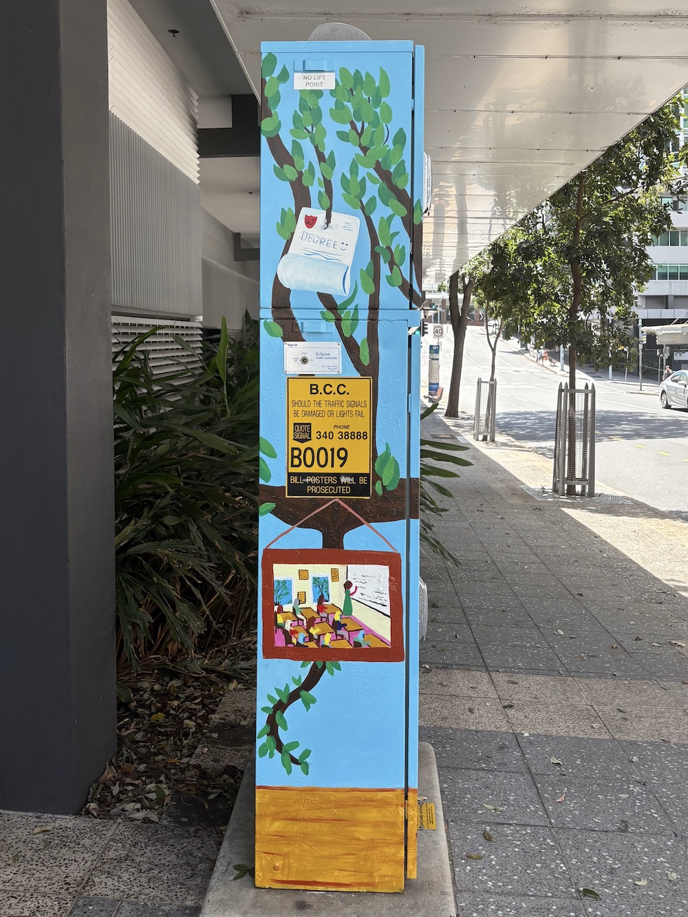 AB-B0019-Teja_Harris_&_St_James_College-Tree_of_Knowledge-AB-02