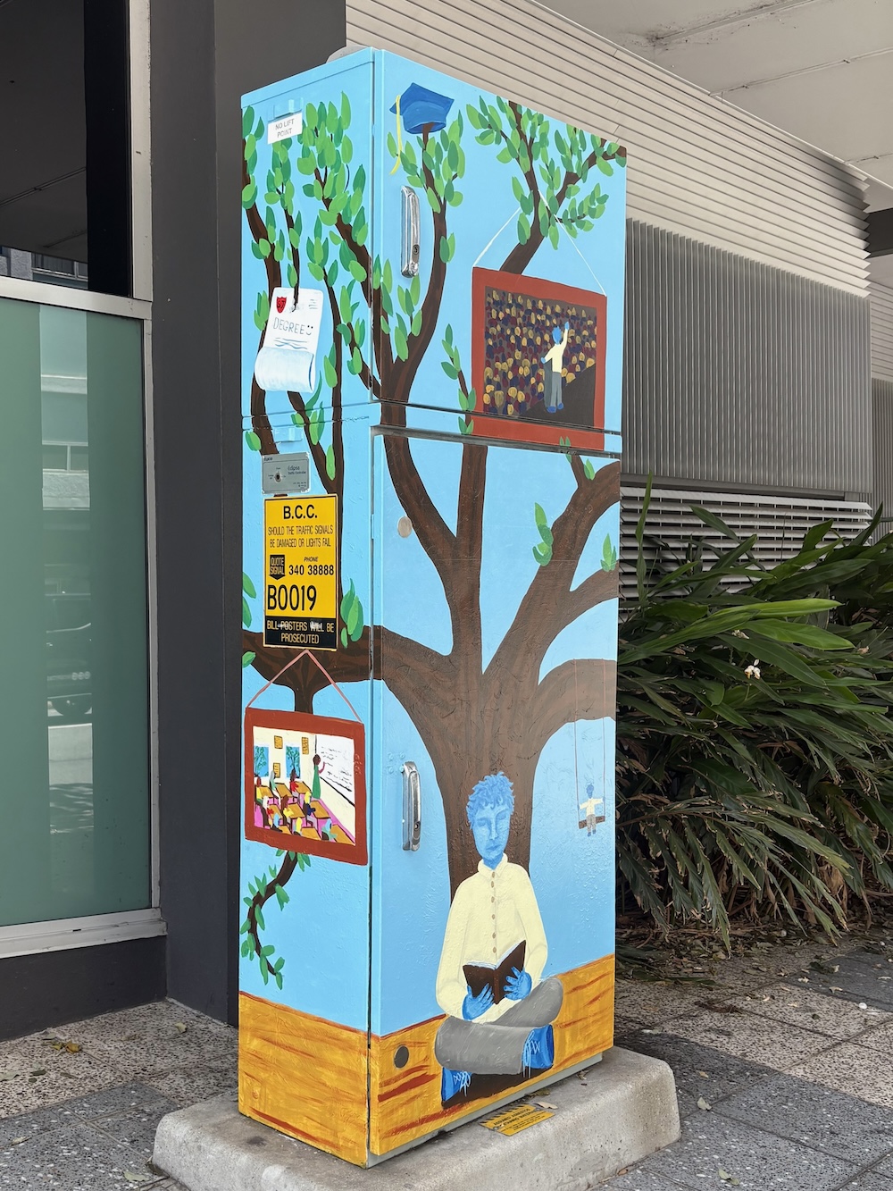 AB-B0019-Teja_Harris_&_St_James_College-Tree_of_Knowledge-AB-04