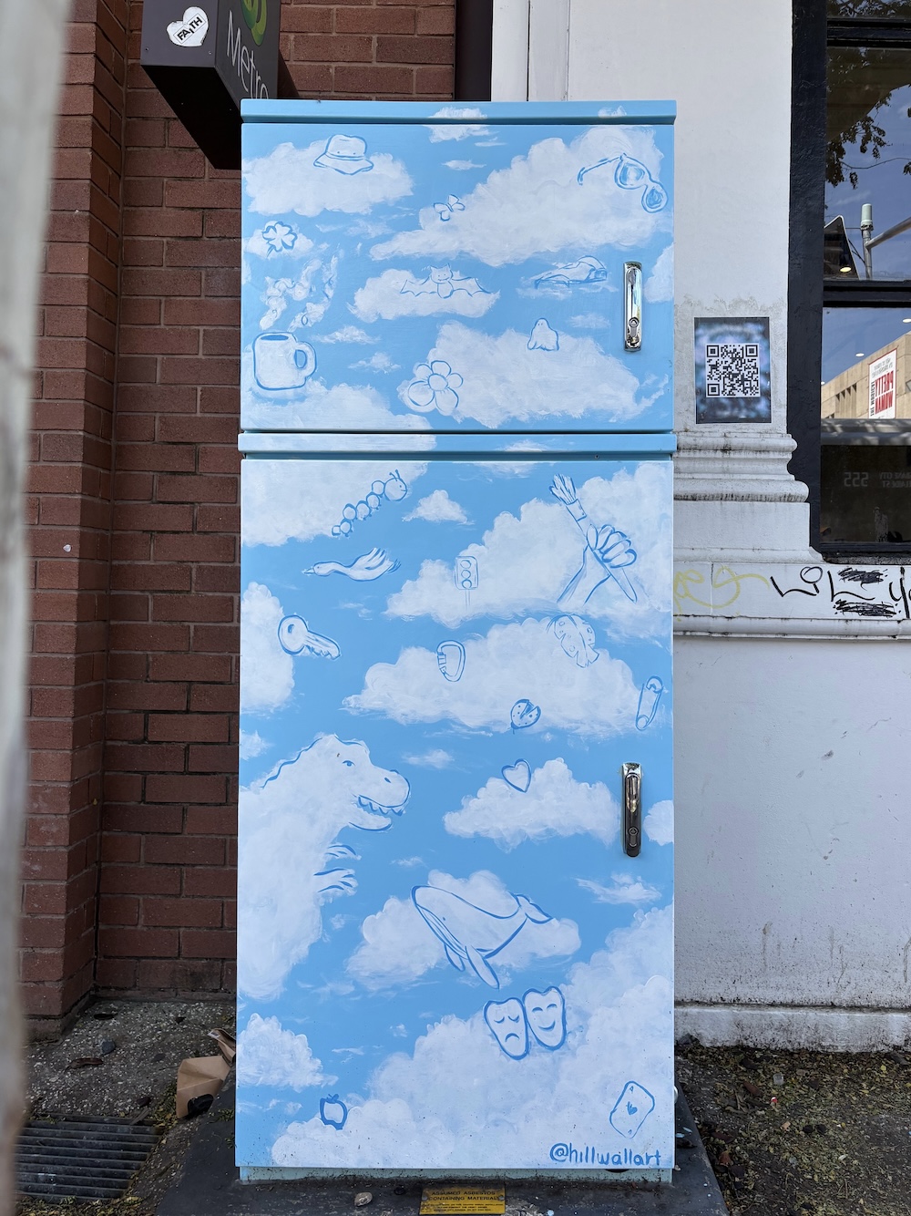 AB-B0400-Hillary_Wall-Cloud_Museum- AB-01