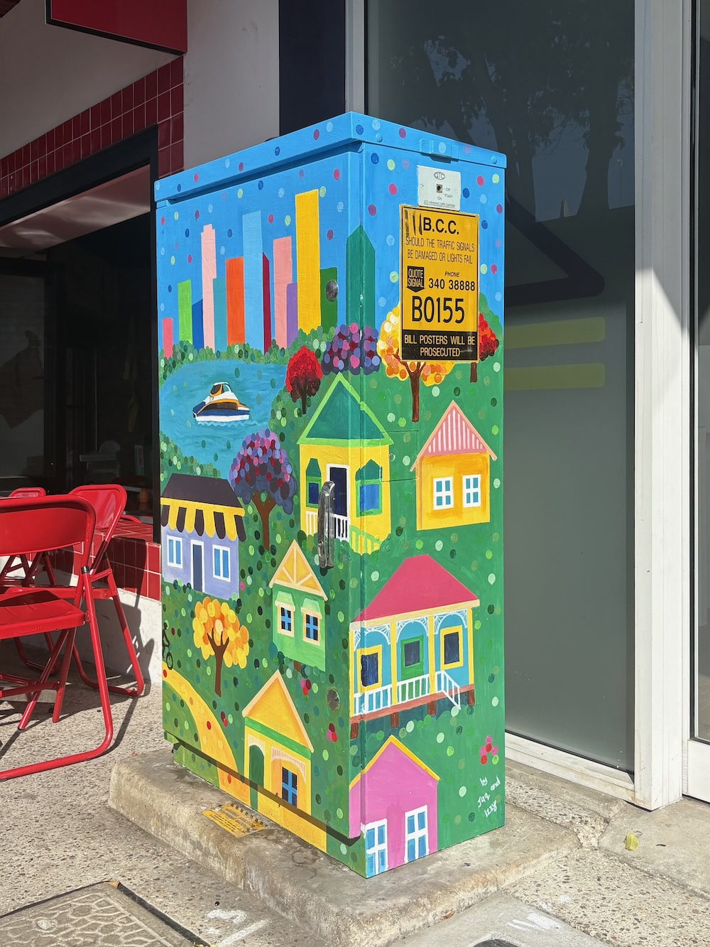 AB-Jacueline_Schofield_&_Aussie_Home_Loans-Confetti_over_New_Farm-AB-04