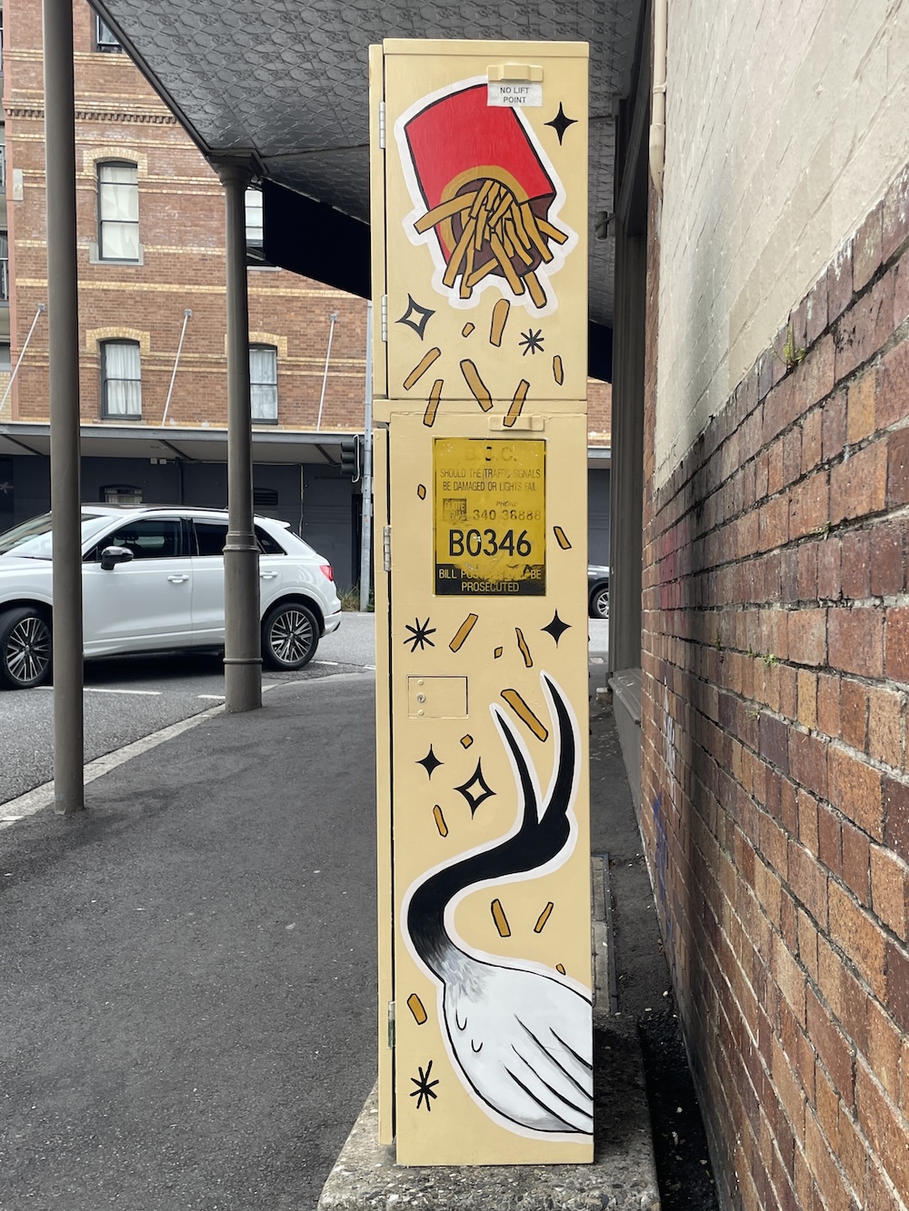 AB-Kat_Derrick_Nick_Rees_&_Supporters-Bin_Chicken_Battle-02