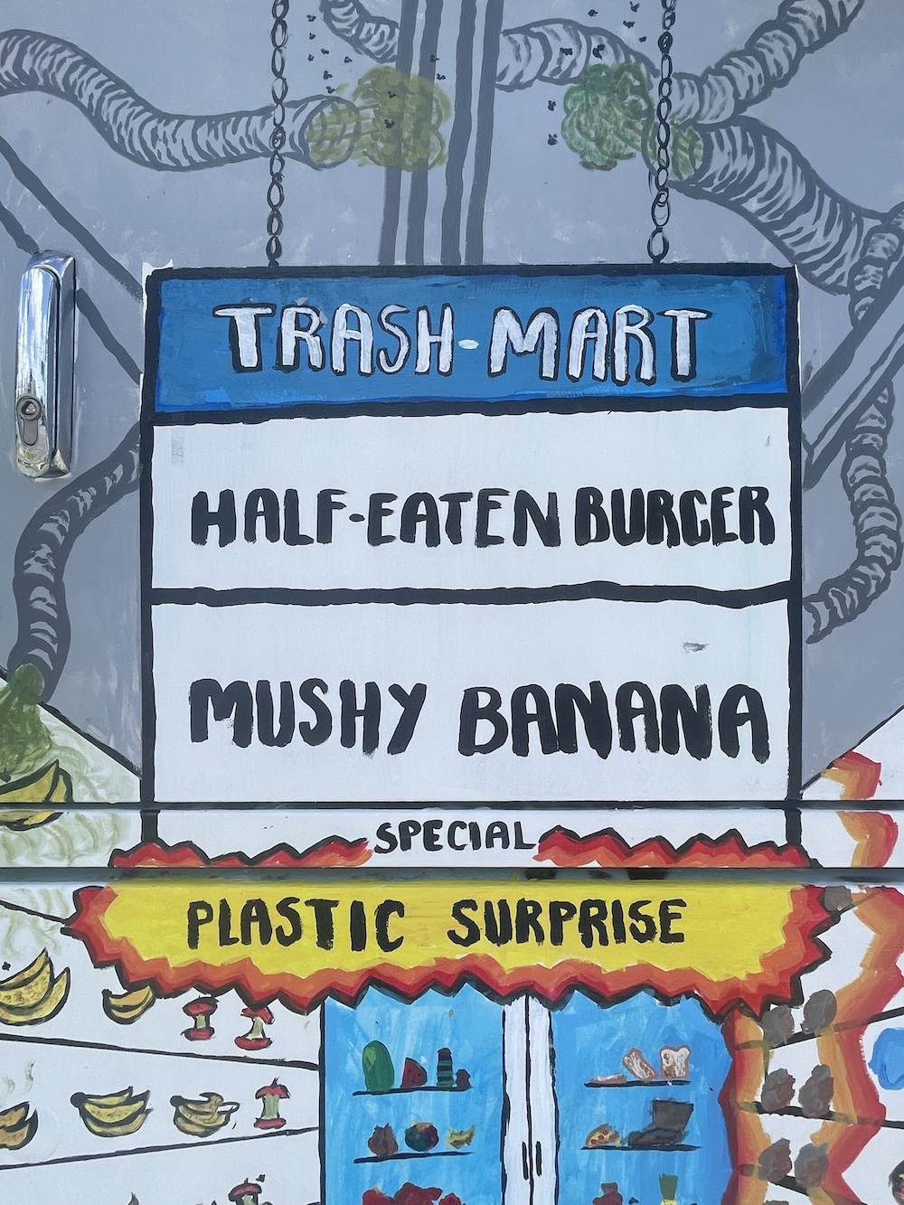 AB-B0688-Mimi_Smrecnik_&Loretto_College-One_Man's_Trash_is_another_ibis's)treasure-AB-06