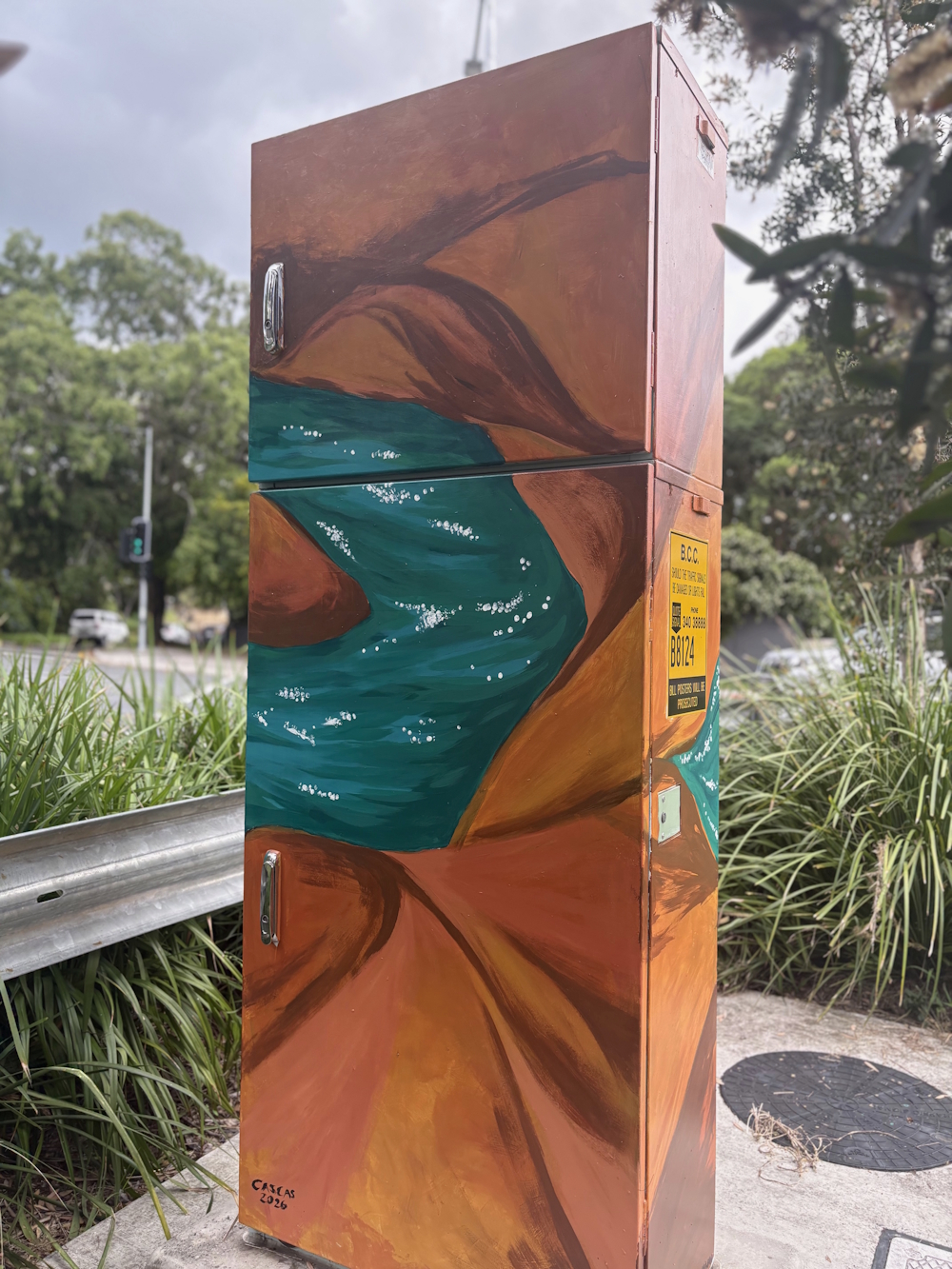 AB-B8124-Kelly_Simon-By_the_rock_pools-01