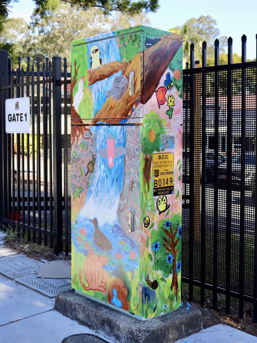AB-B0419-Students_at_Grovely_State_School-The_nature_of_our_school-04